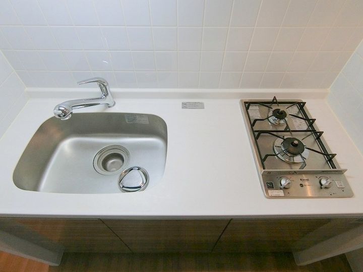 プレサンスタワー北浜のキッチン