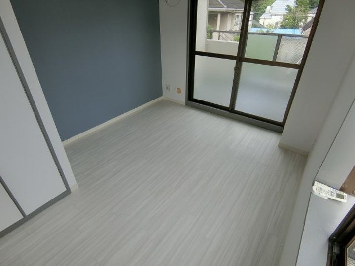 兵庫県西宮市上鳴尾町(マンション)の賃貸物件の居間