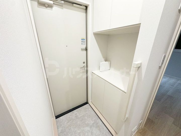 埼玉県さいたま市中央区上落合8(一戸建)の賃貸物件の玄関