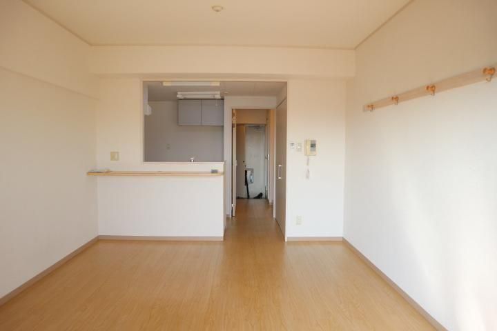 日ノ出マンションの居間