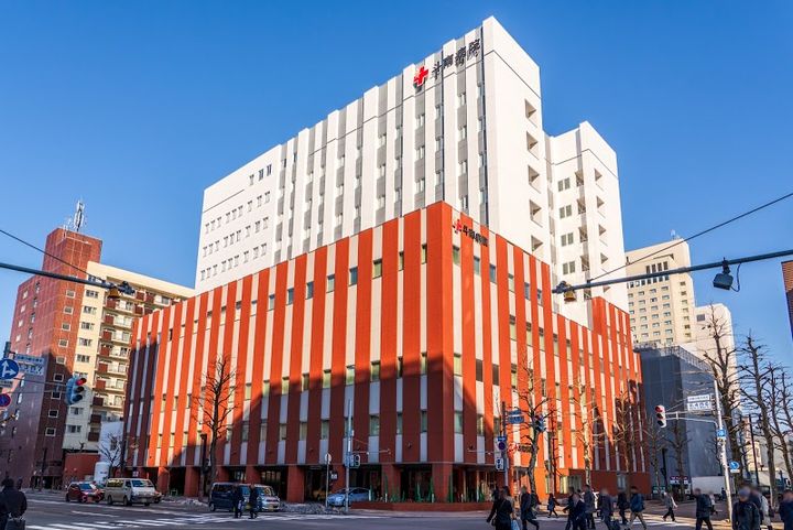 アンフィリット札幌の周辺