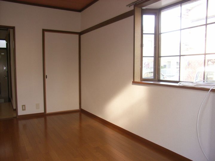 ファミーユ長崎の内装