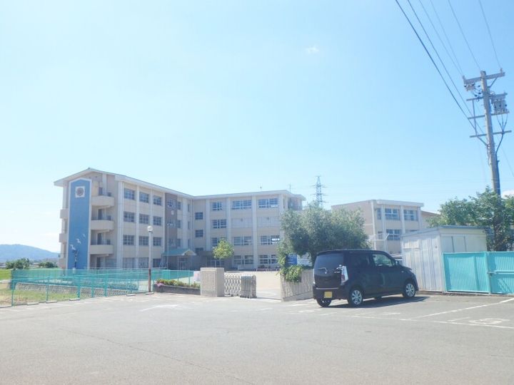 三重県松阪市荒木町(一戸建)の賃貸物件の周辺