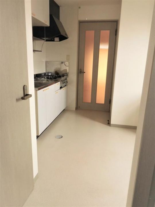 レジデンス旭ヶ丘 103の居間