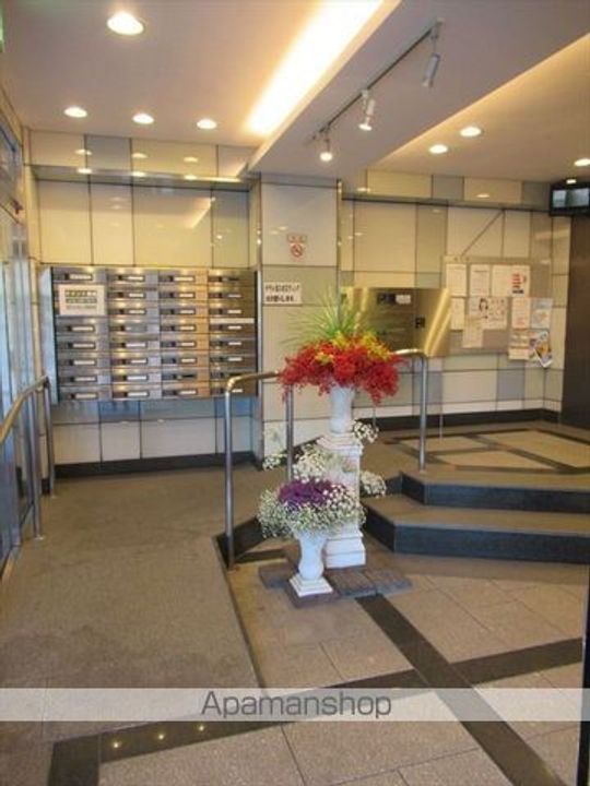 川端ビルの地図