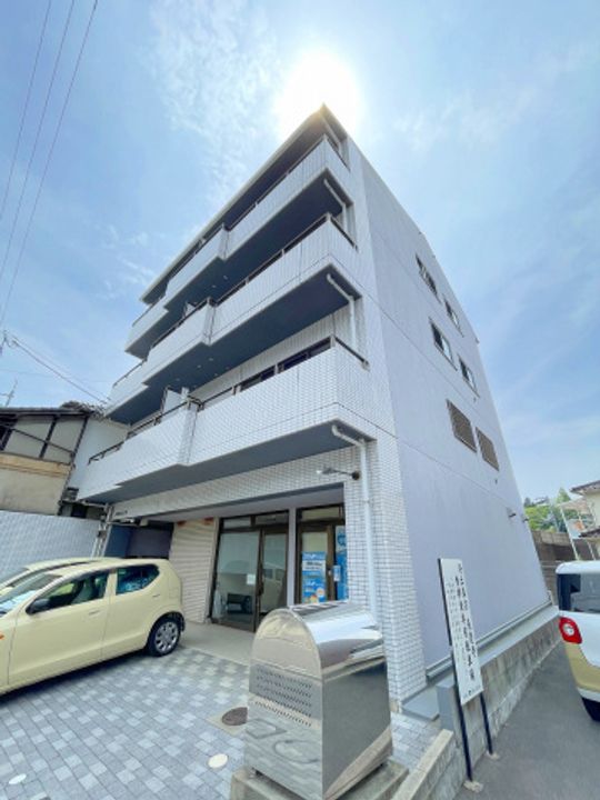 メルヴェイユ(矢野)の周辺