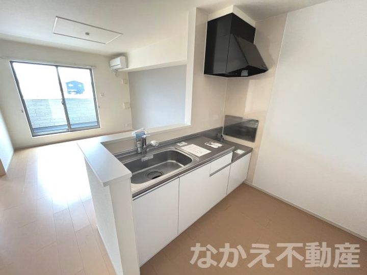 徳島県小松島市中田町字蛭子ノ本(アパート)の賃貸物件のキッチン