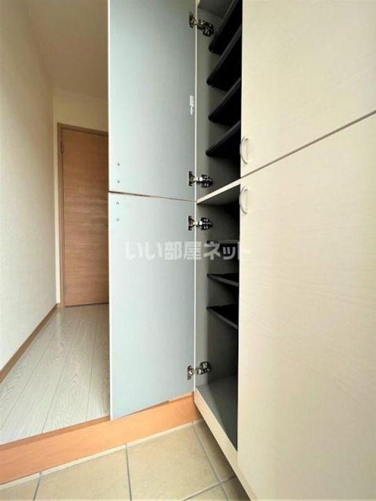 栃木県鹿沼市茂呂(アパート)の賃貸物件の玄関