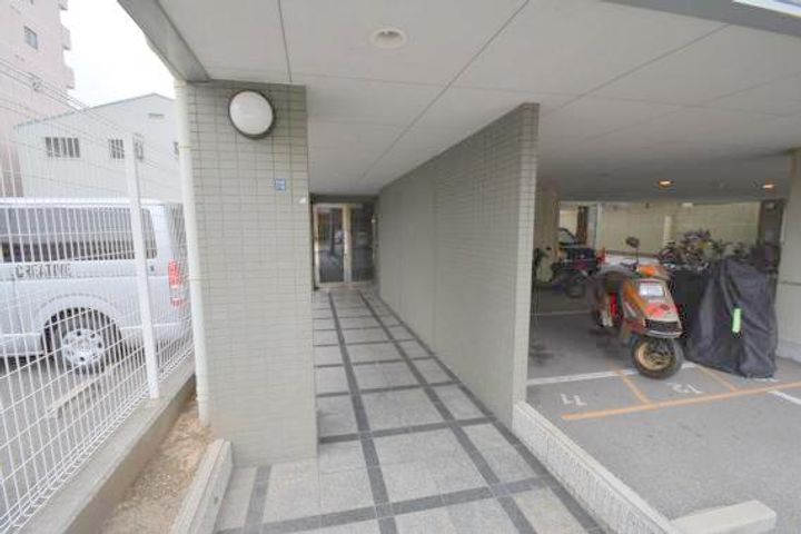 ウイングコート東大阪の地図