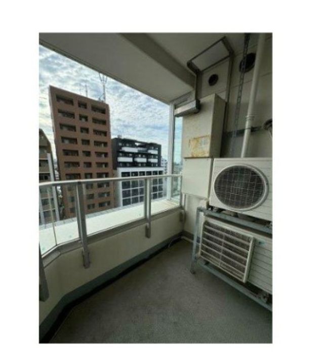 THE CENTER TOKYOの内装