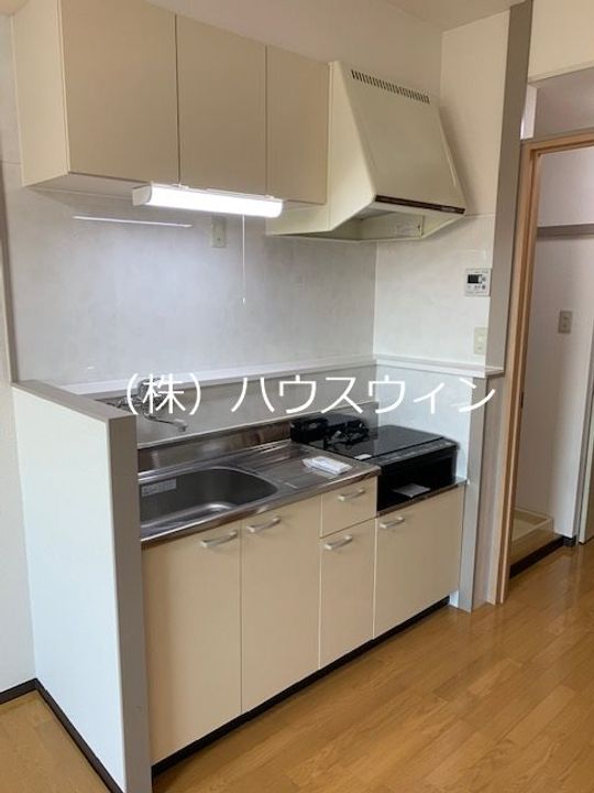 埼玉県越谷市赤山町2(マンション)の賃貸物件のキッチン