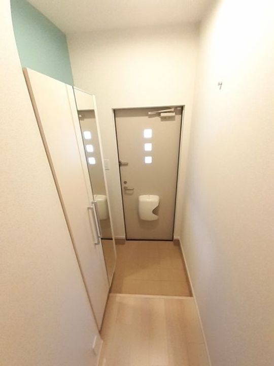 広島県広島市安佐南区上安3(アパート)の賃貸物件の玄関