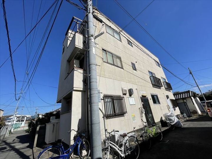 サンクチュアリーの外観