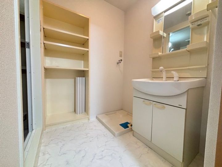 キャッスル九品寺の内装