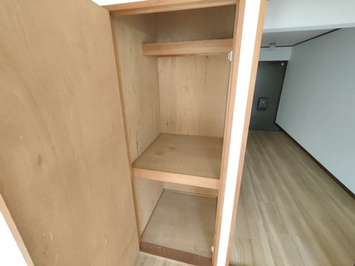 第48戸坂ビルの内装