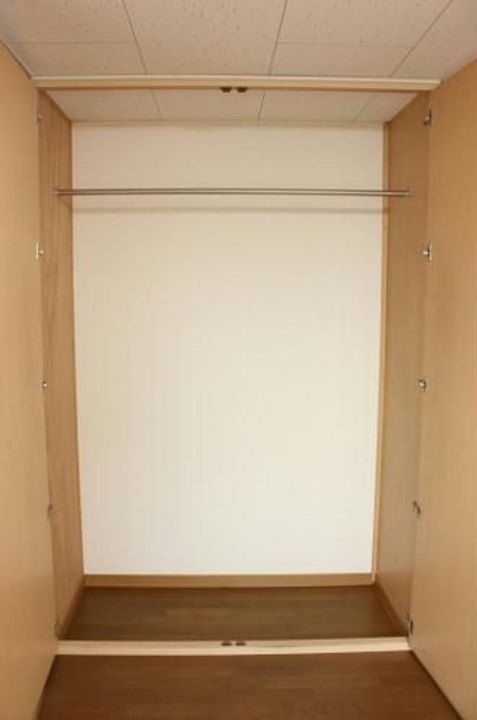 レオパレスイワオの内装