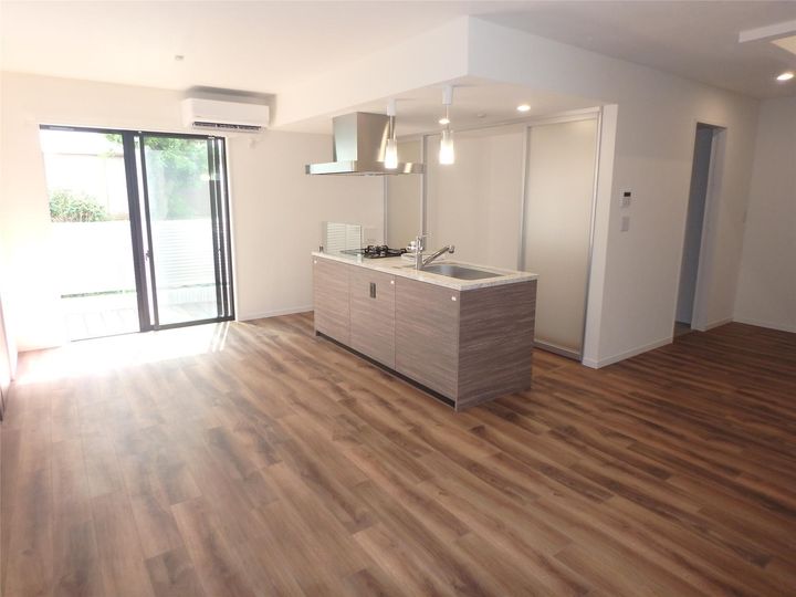 東京都新宿区下落合4(一戸建)の賃貸物件の居間