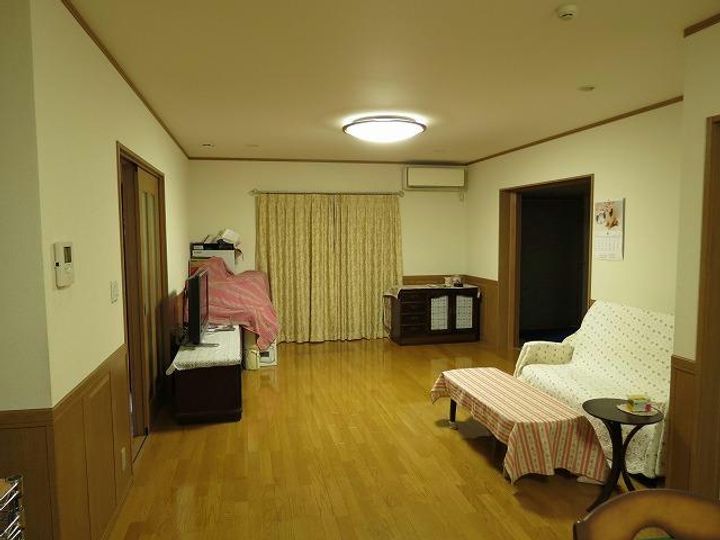 岡山県倉敷市新倉敷駅前5(一戸建)の賃貸物件の居間