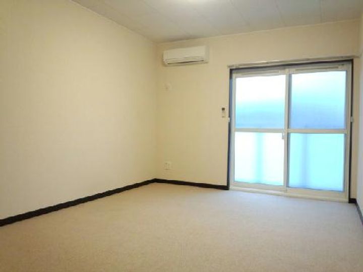 レオネクストクレセントの居間