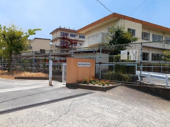 エルディム鋤崎の周辺