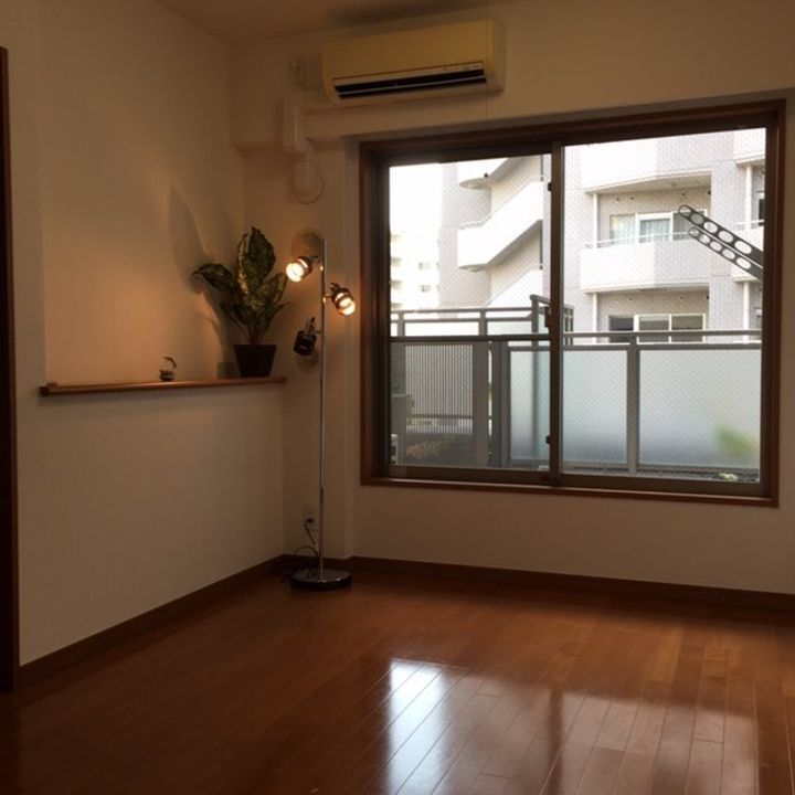 東京都港区白金1(マンション)の賃貸物件の居間