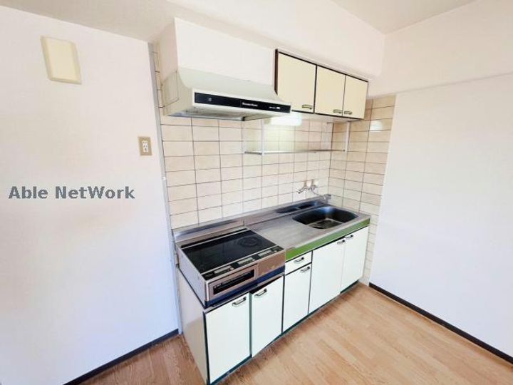 メゾンレオのキッチン