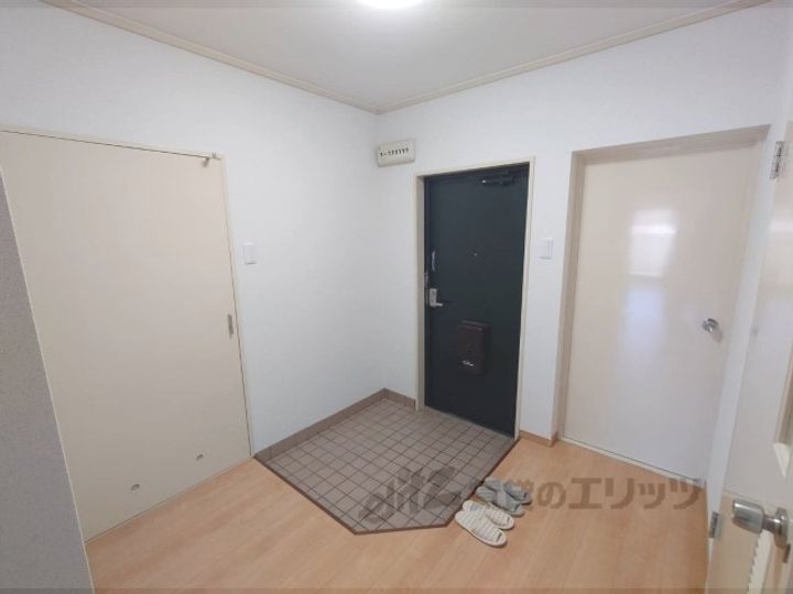 ダイヤモンドヴィスタの玄関