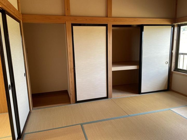 まんまる森アパートの内装