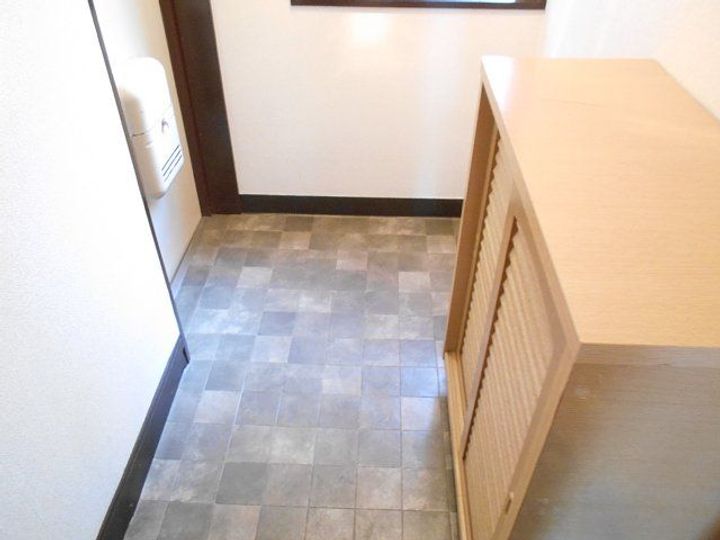 スカイロジェIの玄関