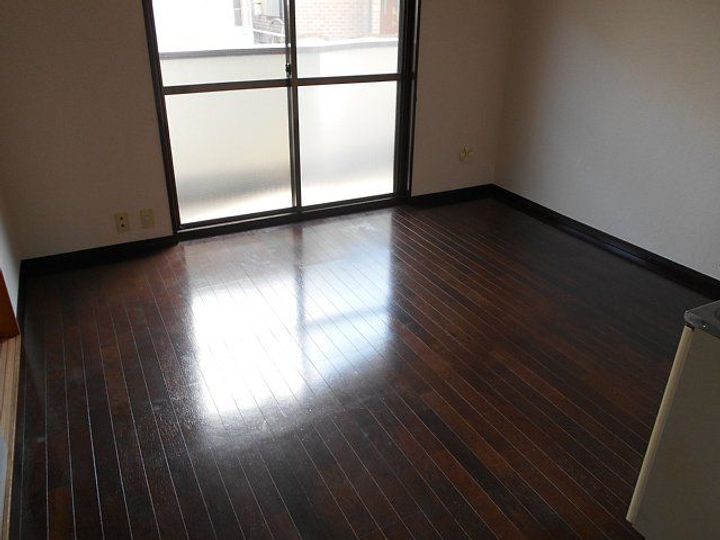 スカイロジェIの居間