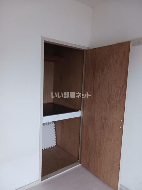 マンションKM-1の内装