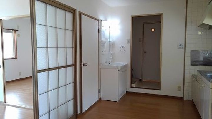 プレステージ青山の居間