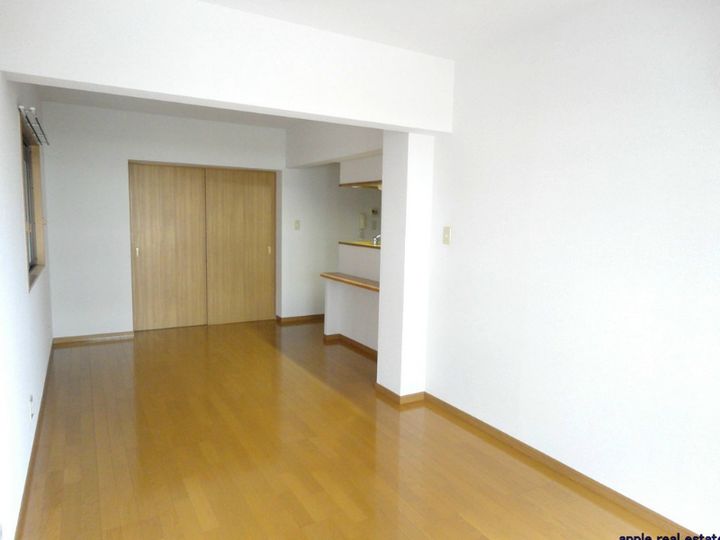 プレステージ足立の居間