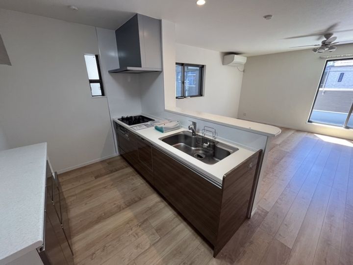 大阪府大阪市西成区天下茶屋東1(一戸建)の賃貸物件のキッチン