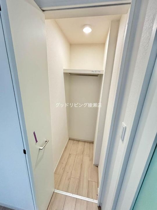KEIAI RESIDENCE 青井IIの内装