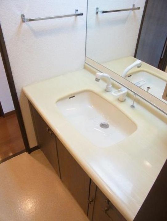 アジュール南まきが原の内装