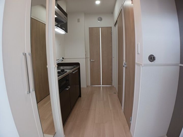 サンリット 牧志の玄関