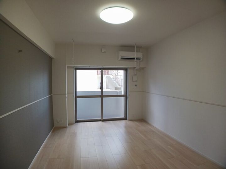 サンリット 牧志の居間