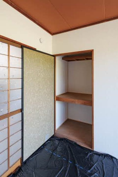 川添アパートの内装