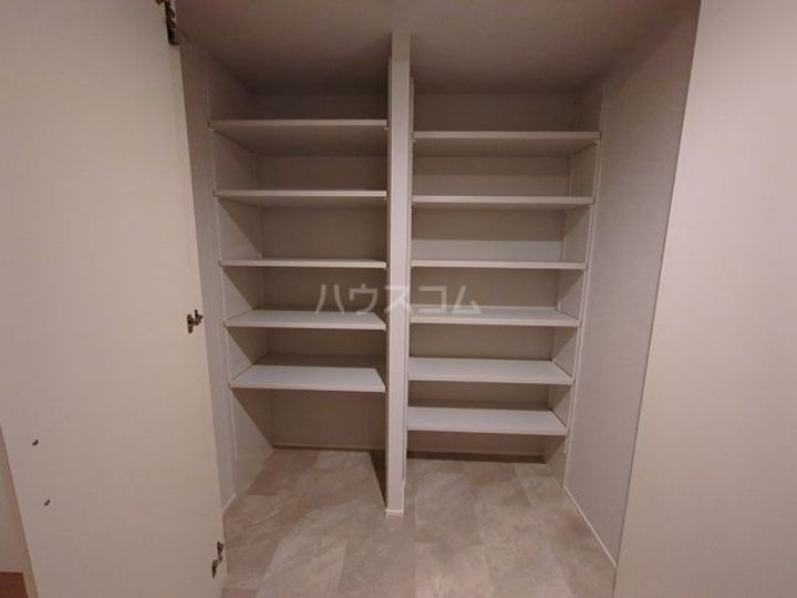 L’Allure(ラリュール)の内装