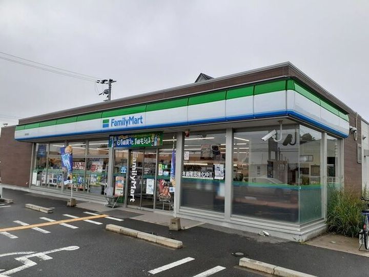 モンターニュの周辺