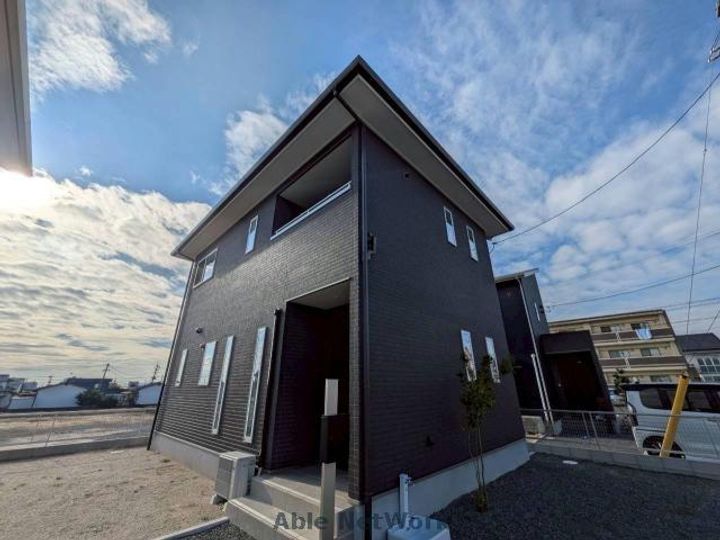 熊本県熊本市東区長嶺東1(一戸建)の賃貸物件の外観