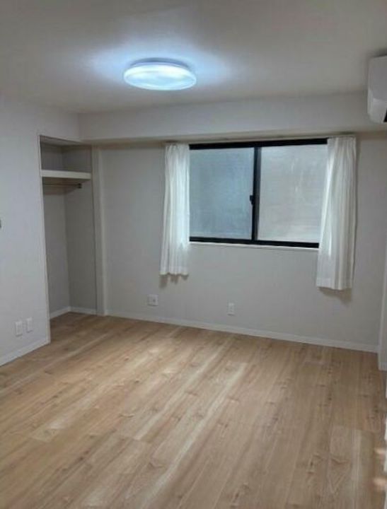 東京都中央区新富2(マンション)の賃貸物件の居間