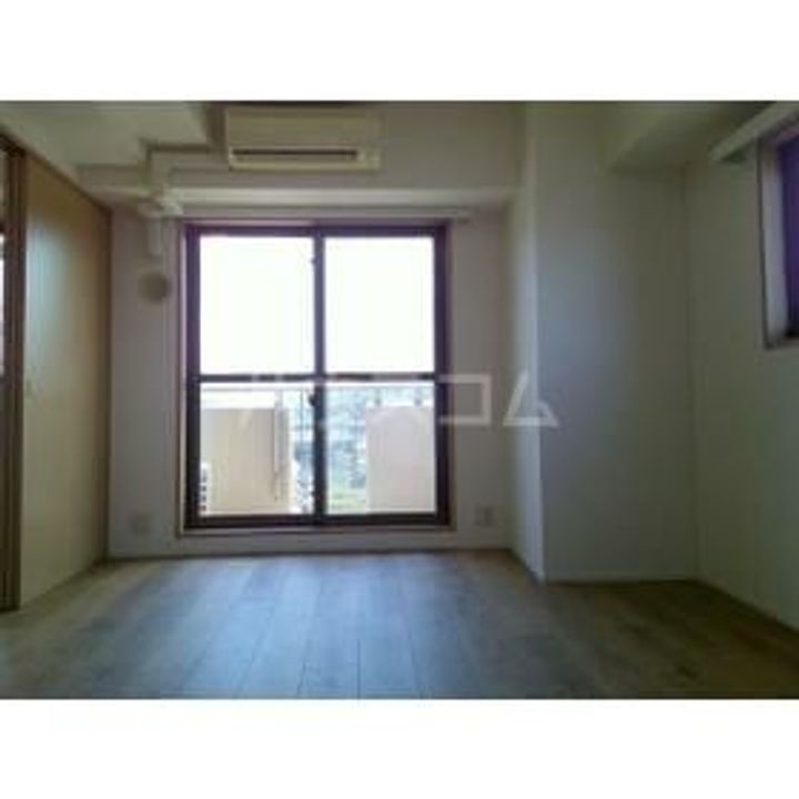 ベェルヴェル稲城の内装