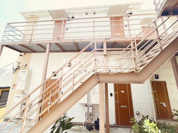 PortView滝頭の外観