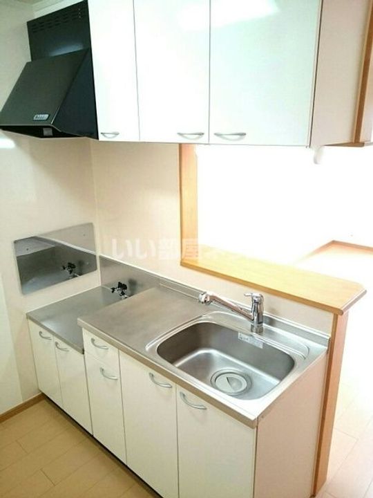 福島県福島市方木田字白家(アパート)の賃貸物件のキッチン
