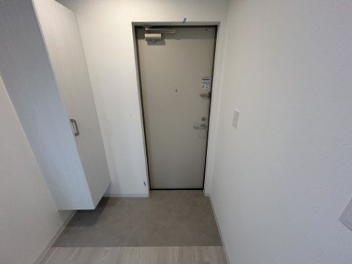 ジーメゾン伊勢原高森の玄関