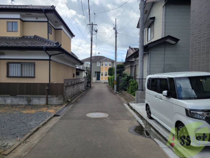 グリュックスハイム萩野町の地図