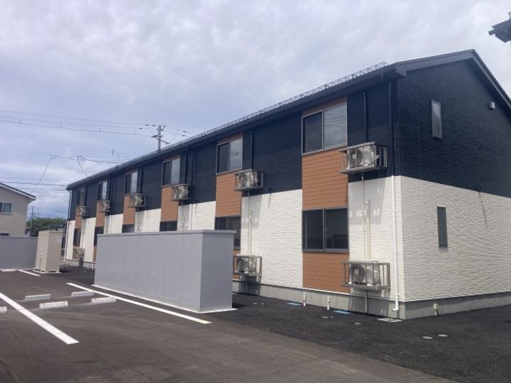 ワンリッチ上野町Aの外観