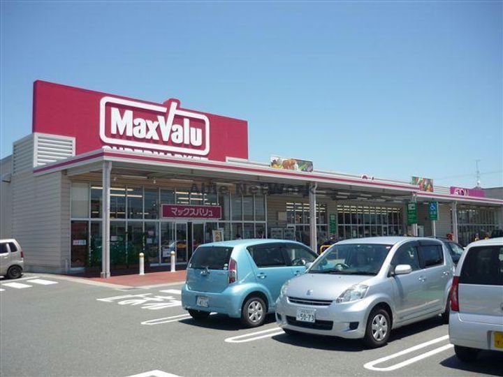 メゾン八番館の周辺